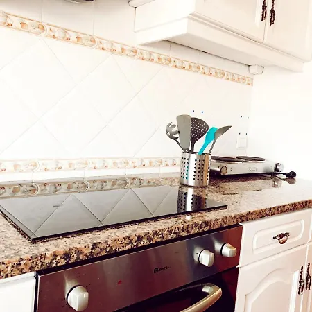 With 3 Bedrooms In With Wonderful Sea View Terrace And Wifi *